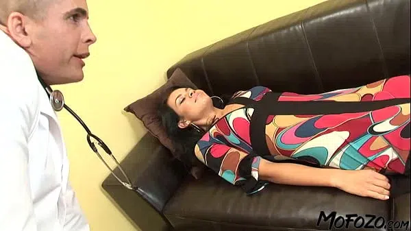 MOFOZO.com – Naughty Co Ed Is Fucking With The Doctor!