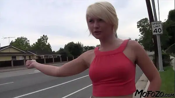 MOFOZO.com – This Is How To Pick Up A Blonde Hitchhiker