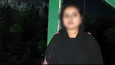 Outdor indian Bangla Girl Fucking time Video.