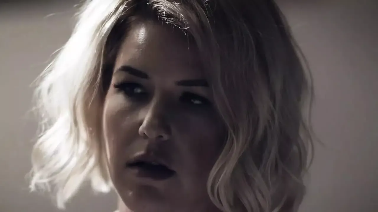 Helpful Stepmom takes care of boy’s dick – Kit Mercer