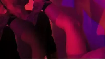 Tasty foot fetish with naughty young brunette Malvada Favorita