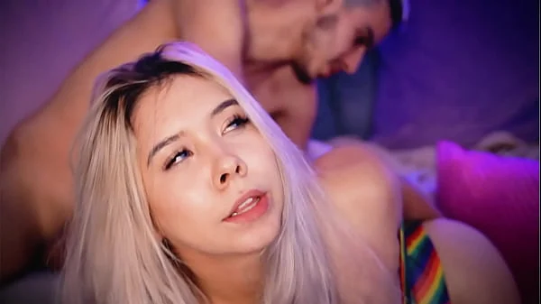 Colombian webcamer slut with blonde hair eats her co-worker’s cock live