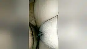 रत म वह सतल चच क घर Pय और अपन सतल मस क छडकर चल Pय