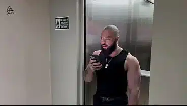 Ele tinha uma verdadeira submissa! Gabe Spec em sessão real de dominacao e BDSM