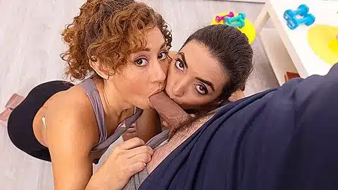 Lifting And Pumping – Latina Threesome Pov – Melody Petite And Frida Sante