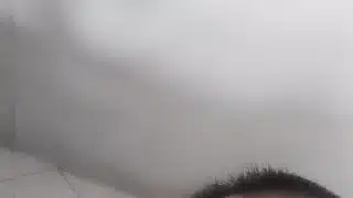 Mi secretaria me cumple el fetiche y terminamos follando Rico