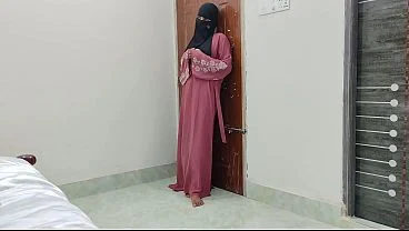 Shy Indian Hijabi girlfriend first time maast chudai