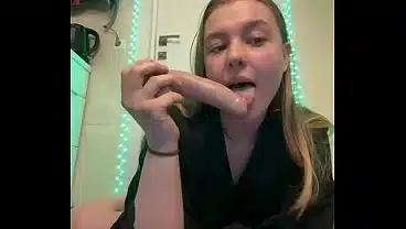 Sloppy deepthroat and anal fingering with jucielussie