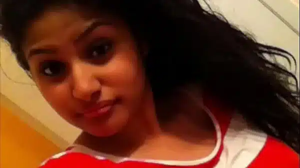 Srilankan Tamil girl from Canada sexy reare pictures