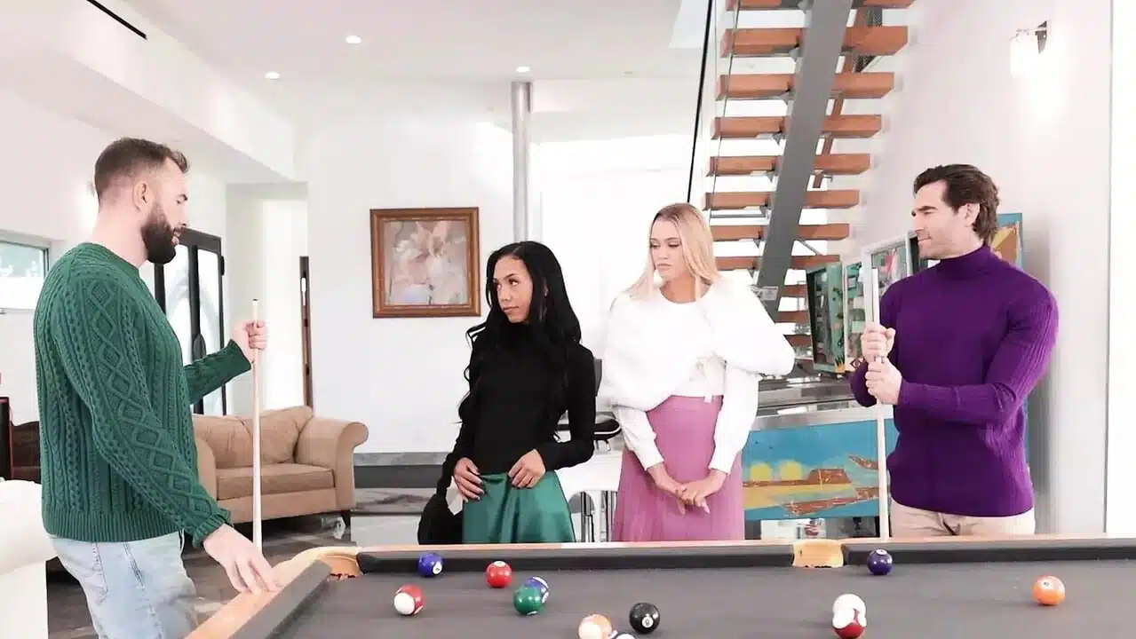 Stepdads Teach Their Stepdaughters How To Fuck – DaughterSwap