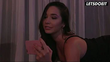Two Girls Share His Cock in a Double Blowjob… One Deepthroats While the Other Strokes It