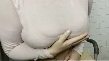 BBW TRANSGEDER GIRL MASTURBATING& PLAY WITH HUGE NATURAL BOOBS & NIPPLES – EXTREME KINKY FETISH CUMFLATION-AMATEUR ARABIAN SNOWWHITE