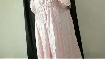Bokep indo Nyobain Dress Baru Pantat gede montok idaman