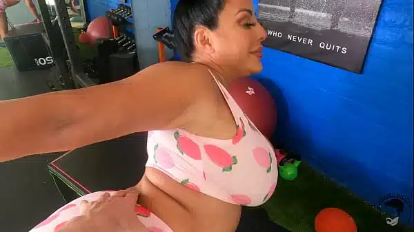 Kiara Mia Fucking Personal Trainer with Big Dick