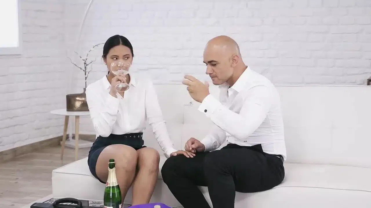 May Thai, the Italian Asian sucks cock and gets fucked by Christian Clay