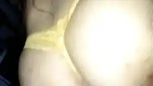 Rica gordibuena dando ricos sentones. Gime rico, quiere más verga.(hony,milf,bbc,orgy,hot,maduras)