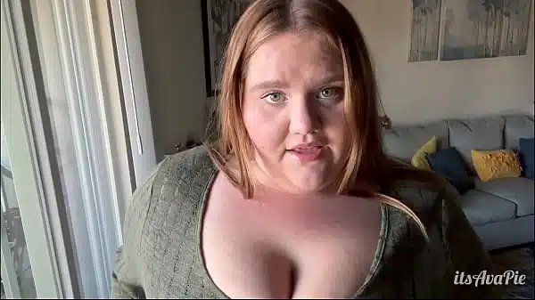 Sneaky home wrecker BBW Nextdoor