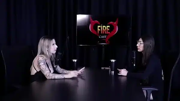 VEJA A ENTREVISTA SAFADA E CHEIA DE PUTARIA COM A MELINA KHALIFA NO PORN CAST BRAZIL – PARTE 4 (WATCH ON: SHEER/RED)