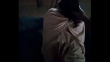 ¡APÚRATE POR FAVOR MI ESPOSO VA A LLEGAR! La vecina y yo cogemos a escondidas muy rico