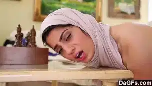 Dagfs – Arabic Chick Nadia Ali Tastes White Cock