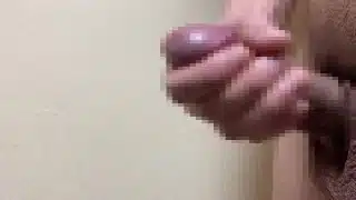 我慢できず暴発