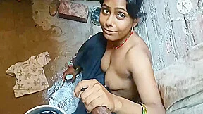 Padosi Sex In Bathroom Fuck – Devar Bhabhi
