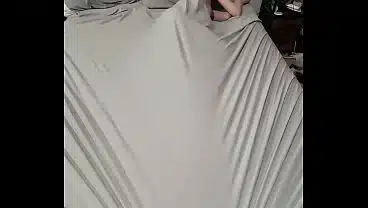 Pregnant MILF Waits in Bed to get fucked. Last Pregnant Video! – copy