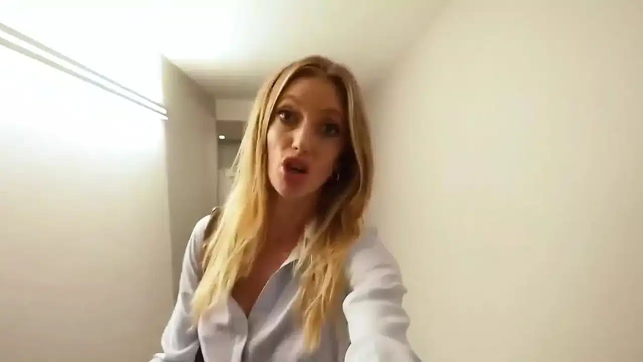 Shocked Step Mom Catches Her Step Daughter In A Hotel Room, Sucking On A BBC To Make A Porno – MYLF