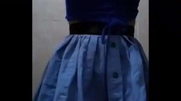 Tengo sexo con mi vecina por atrás
