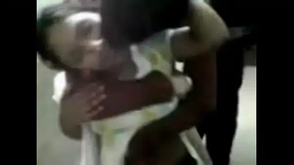 Bangla Friends Exposing Girls In Hotel Room
