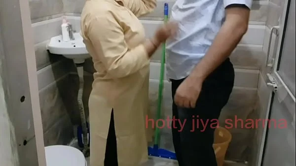 Best ever xxx doggystyle by Indian teacher with clear hindi voice