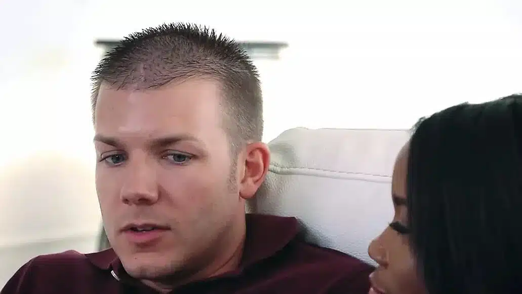 Gorgeous Black Stepmom Meets And Shares Her Step Daughter’s BF